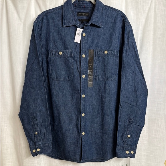 Banana Republic Other - Banana Republic Blue Denim Lightweight Shirt Long Sleeve Men’s Size Large NEW